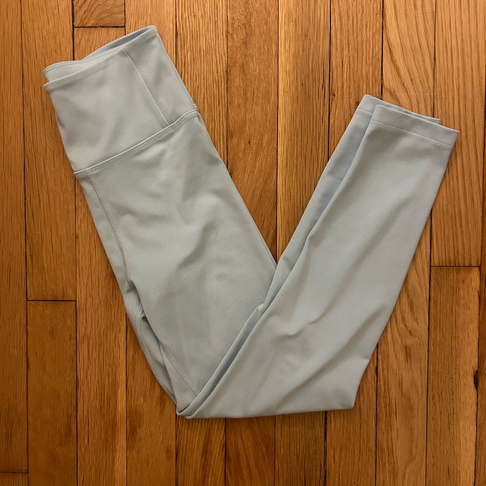 Girlfriend Collective FLOAT Legging size small 23 3/4” inseam